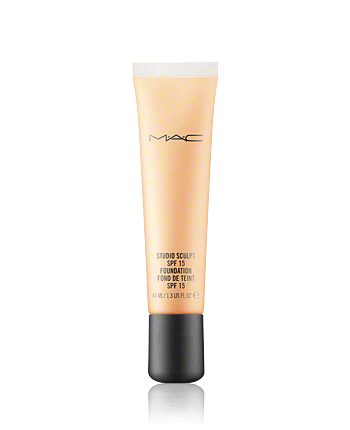 MAC Studio Sculpt SPF 15 Foundation NC37 (40 ml)