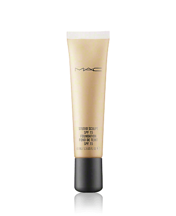 MAC Studio Sculpt SPF 15 Foundation NW25 (40 ml)